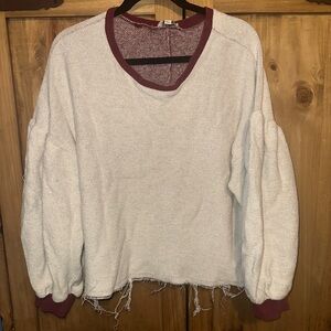 Umgee Maroon and White Knit Top